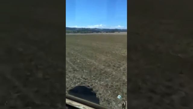No-tilling with Great Plains 1500 смотреть онлайн