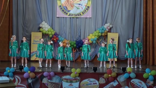 Ансамбль эстрадной песни "Барвы" смотреть онлайн