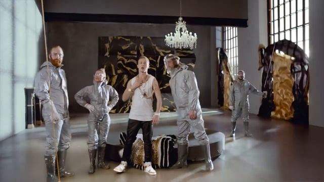 Tele2 - без звёзд в рекламе - назад смотреть онлайн