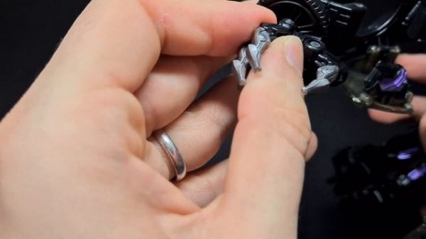 5# TRANSFORMATION! - Black Mamba BMB LS-02 Bottleneck (aka KO MPM5 Barricade)