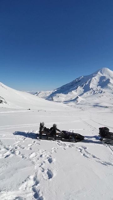 Солнечный день. Авачинский перевал в марте.
