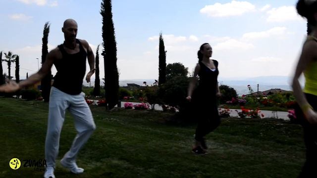 PROYECTO FM - LOCA FANTASIA (ZUMBA® FITNESS Official Choreography) смотреть онлайн