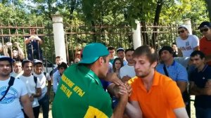 Аслан Бесланеев (65кг) vs Ахмат Узеев (80кг)