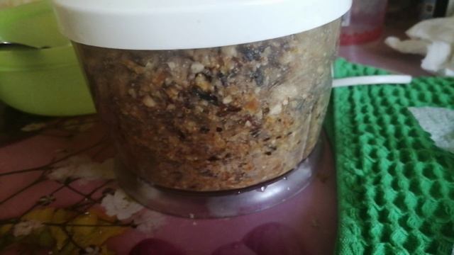 Вкусная орехово-сухофруктовая смесь. Конфетки к чаю.Полезные конфетки без сахара