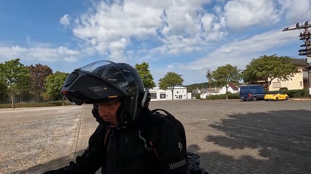 Husqvarna Norden 901 im Test + Fazit von uns. смотреть онлайн