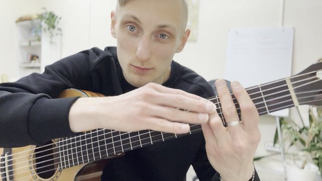 ⭐️ Виктор Цой - Группа Крови аккорды и как играть на гитаре вступление | Кино - Группа Крови 🎸 смотреть онлайн