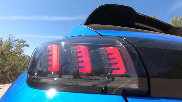 Nos ponemos al volante del nuevo Peugeot 208, el más innovador de su categoría смотреть онлайн