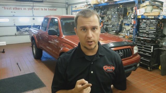 Old Man Emu Suspension Lift Kit on Toyota Tacoma смотреть онлайн