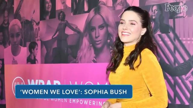 Willie Garson Remembered by Cynthia Nixon, Tyra Banks Gives Tips For DWTS Contestants | PEOPLE in 1 смотреть онлайн