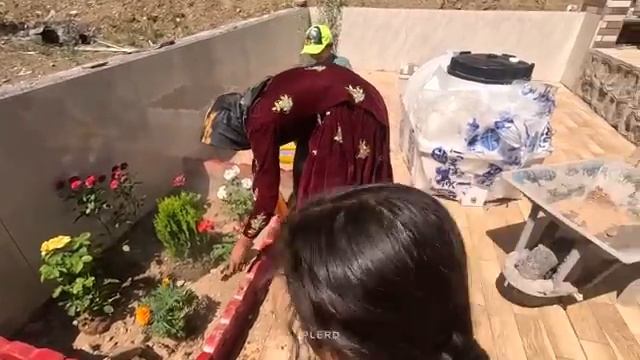 02.06.2024 День посадки цветов Мама-одиночка и Дети Украшают Свой Двор смотреть онлайн