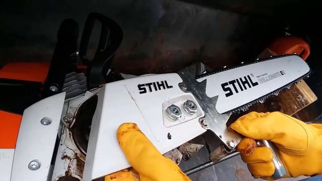 Changing The Bar On Your Chainsaw смотреть онлайн
