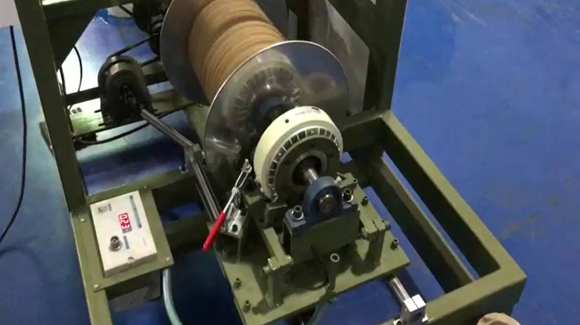 Станок для скрутки бумажного шпагата в обновленном конструктиве