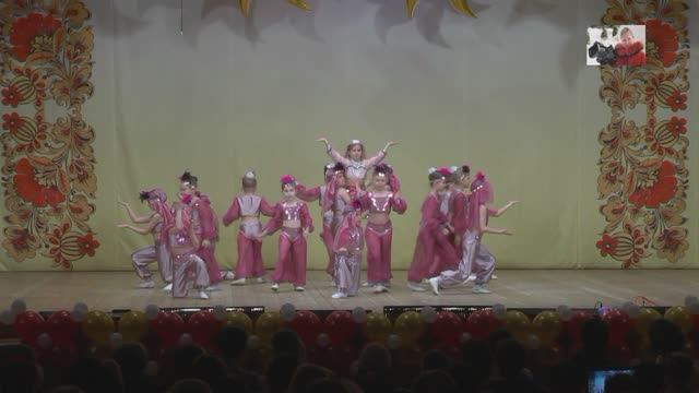 Танец "Фаина". Ансамбль "Ассорти" - 2014г. смотреть онлайн