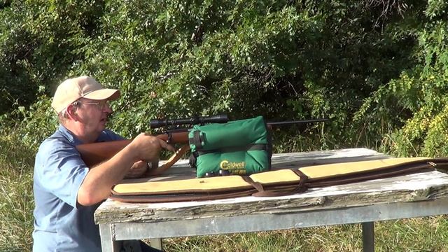Ruger 77/22 Bolt Action Rifle 22LR смотреть онлайн