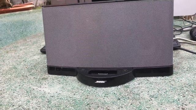 Test Bose Sounddock II ( Chơi dock 30pin iPod , Aux 3.5ly ) đẹp keng , hàng đấu giá смотреть онлайн