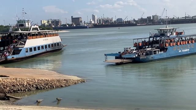 Huge Passengers to 2,400 People Exiting the Ferries #tanzania смотреть онлайн