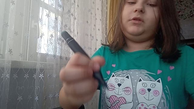 делаю страшный сквиш из бумаги смотреть онлайн