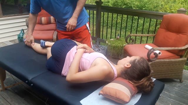 Amazing back crack in my own backyard! смотреть онлайн
