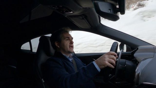 Ferrari Purosangue: Quattro Posti Molto Veloci • Primo Contatto