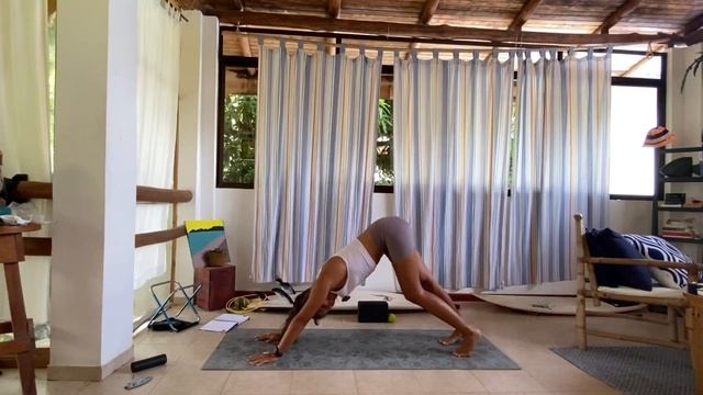 Vinyasa Flow / Legs, Core and Shoulders / 40 Minutes / @Strong-Yoga-Jasmin смотреть онлайн