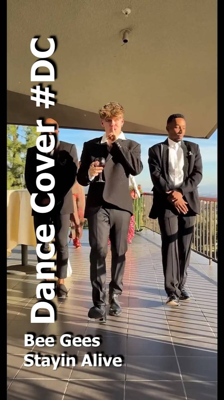 Dance Cover Stayin Alive by Bee Gees смотреть онлайн