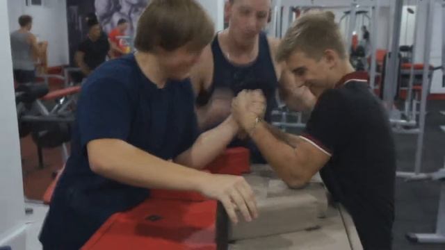 Серега долбит на луч! смотреть онлайн