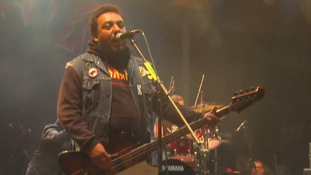 Molotov - Puto (En Vivo)