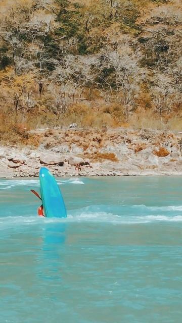 Rafting in a Ganga 😍🏖️#ytshorts #rafting #trendingshorts #shorts смотреть онлайн