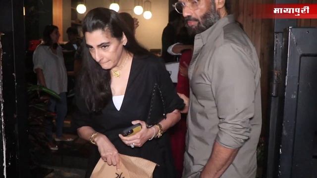 Suniel Shetty with Wife Mana Shetty at Mizu Restaurant | KL Rahul Athiya Shetty Marriage смотреть онлайн
