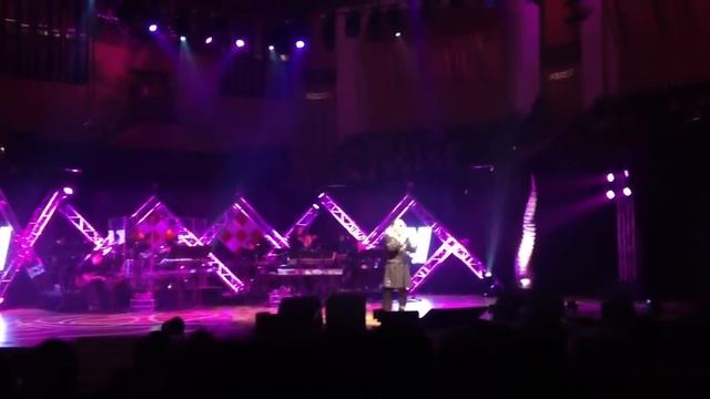 盧海鵬- 幾許風雨搞笑版 смотреть онлайн