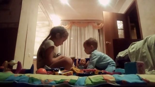Играем с Ильей смотреть онлайн