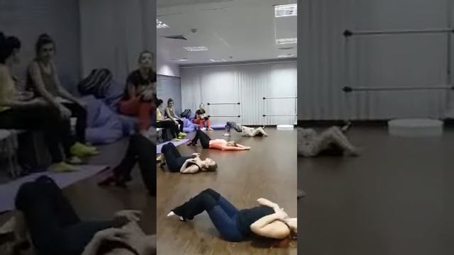 Партер стрип смотреть онлайн