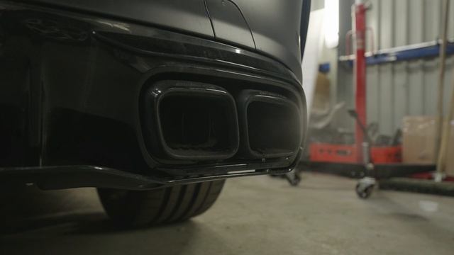 WYDAJEMY BESTIĘ Z USA! - Mercedes C63s AMG z Najmocniejszym V8! смотреть онлайн