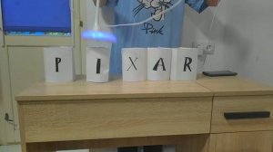 Intro PIXAR/Лампа прыгает по буквам