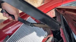 Замена салонного фильтра Skoda Octavia Tour 1,6!