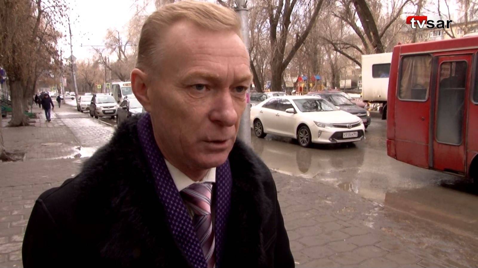 Министр не стал отвечать на вопросы СМИ о реконструкции «тройки» смотреть онлайн