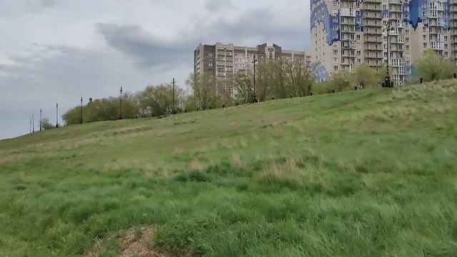 По набережной.# Обзор очистителя воздуха. смотреть онлайн