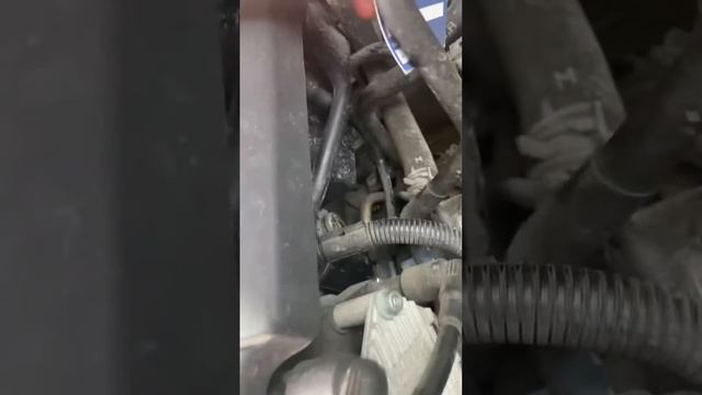 VW Polo 6n2 Luftfilterkasten/ Motorabdeckung ausbauen смотреть онлайн