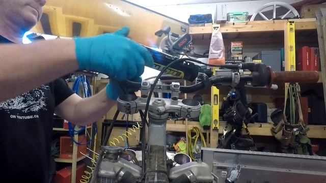 Motocross Bike 2001 KTM 250 Tear Down смотреть онлайн