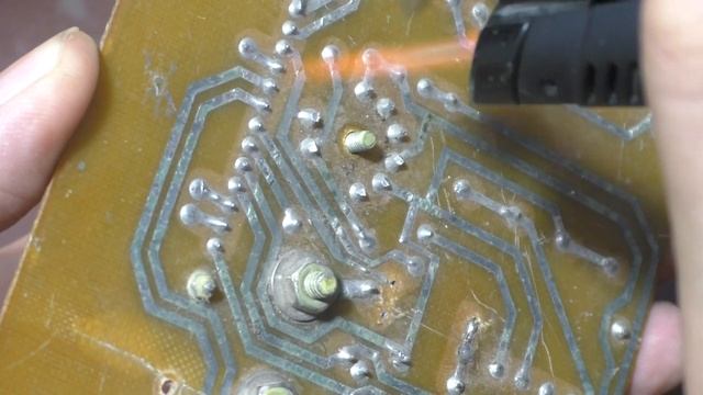 Обзор радиоплат и радиодеталей с драгметаллами, реле, радиоаппаратура разбор