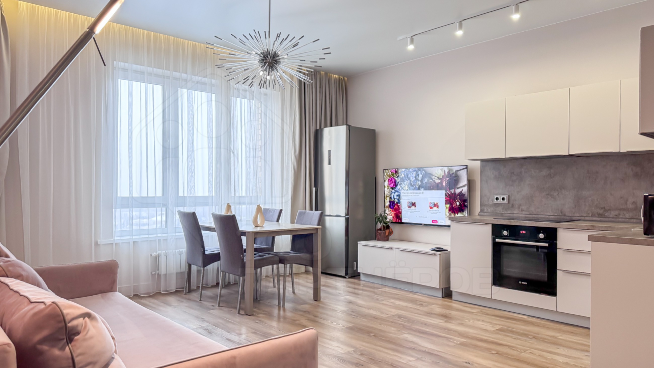 Рум-тур по ВИДОВОЙ 3-к квартире в ЖК "Сан Сити" - ул. Байкальская, 422 (аренда, Иркутск) смотреть онлайн