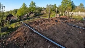 Строим надёжную теплицу своими руками прямо на склоне, каркас готов