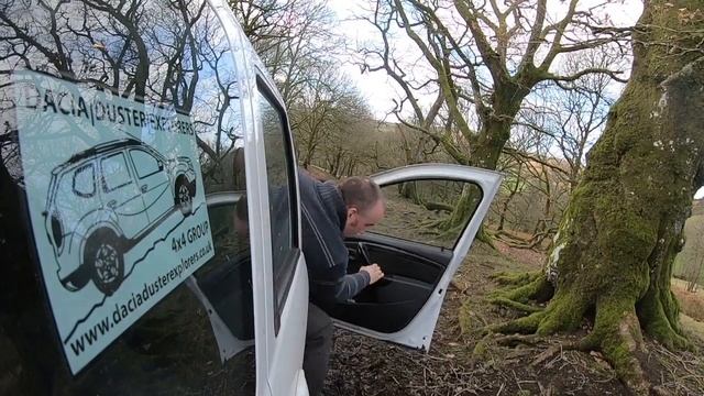 Dacia Duster Explorers UK Live Stream смотреть онлайн