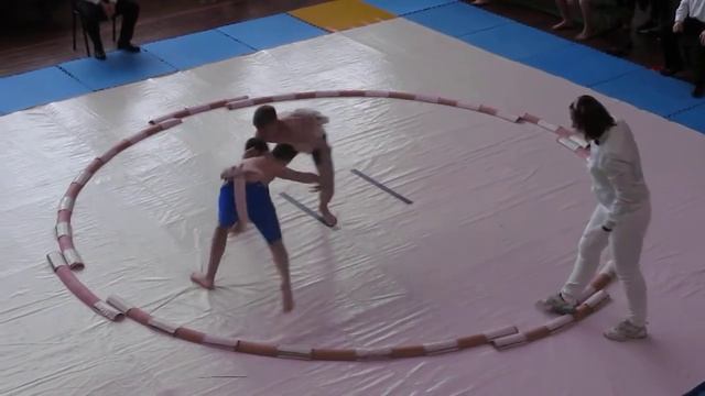 Чемпионат Украины по сумо U-12 смотреть онлайн