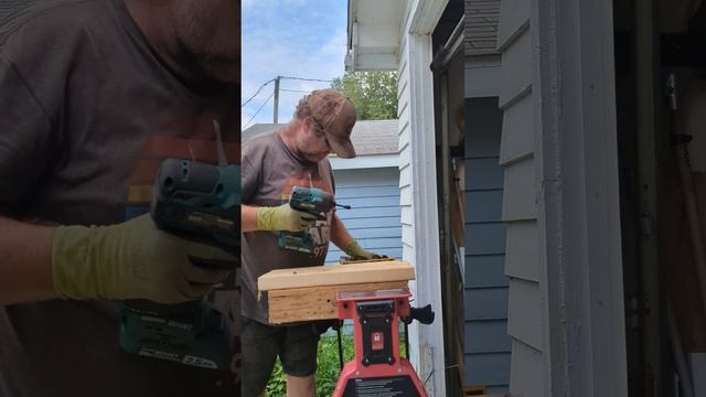 RYOBI impact driver 4 mode vs MENARDS MASTER FORCE BOOST 2000 inch pounds смотреть онлайн