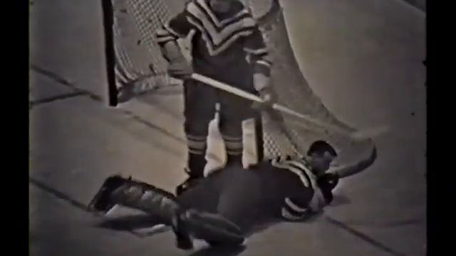«Whitby Dunlops» - СССР 1957 г. смотреть онлайн