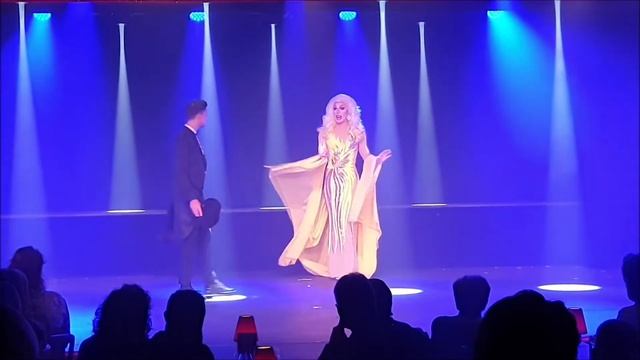 Selina Pearl. "Moulin Rouge." смотреть онлайн