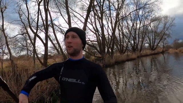 Old Woking to Newark Priory, River Wey on a QuRoc QI CROSSOVER 11’4 SUP смотреть онлайн