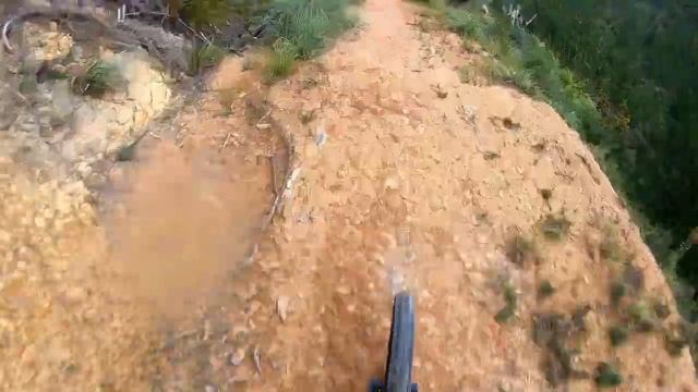 GT Fury DH bike and Norco fluid 24 test смотреть онлайн