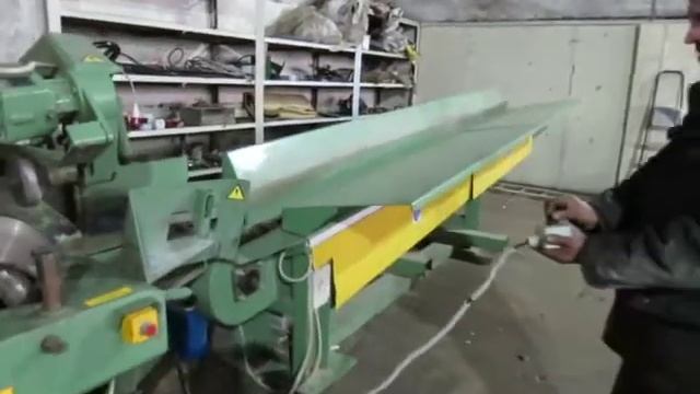 SAFO DVMA-M окорочная линия для кольев смотреть онлайн